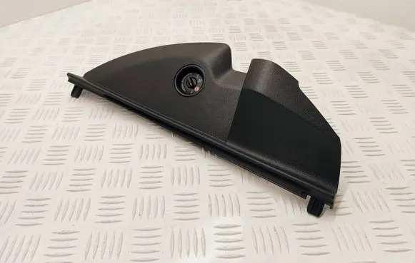 Opel Vivaro Dashboard side end trim 689202851R