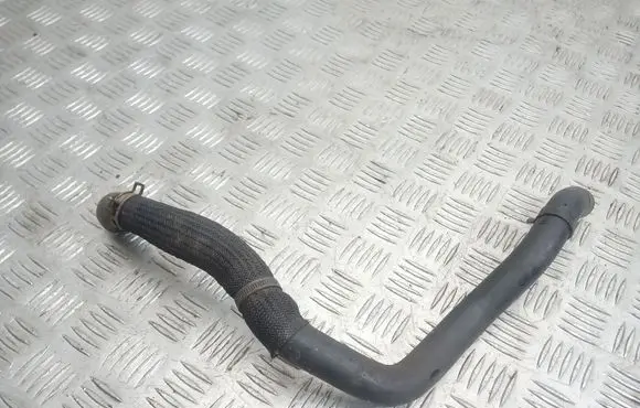 Subaru Forester SH Engine coolant pipe/hose