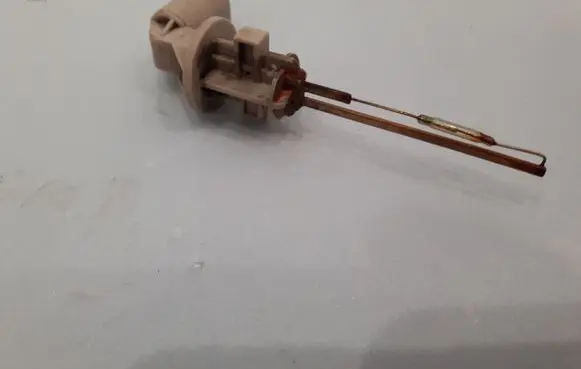 BMW X5 E53 Coolant level sensor 7506601