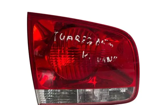 Volkswagen Touareg I Tailgate rear/tail lights 7L6945093H