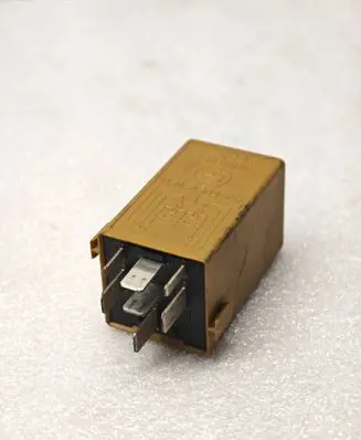 BMW 3 E46 Window control relay 61368384505 2314B3001X13