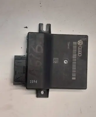 Audi A6 S6 C6 4F Gateway control module 4L0907468B 4L0910468A