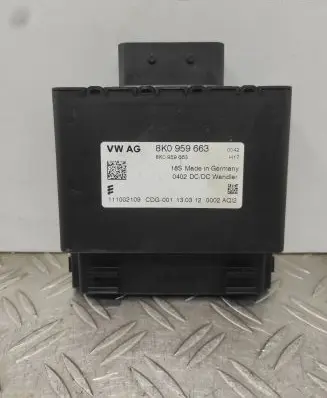 Audi A4 S4 B8 8K Voltage converter/converter module 8K0959663 0402D