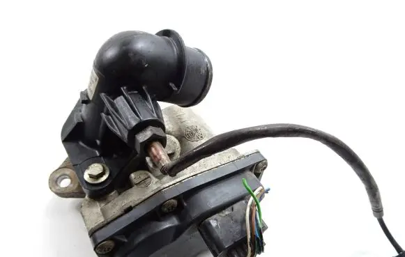 Renault Kadjar EGR valve 147102557R H8201143495 HU1501000212