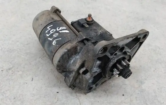 Land Rover Discovery Starter motor 