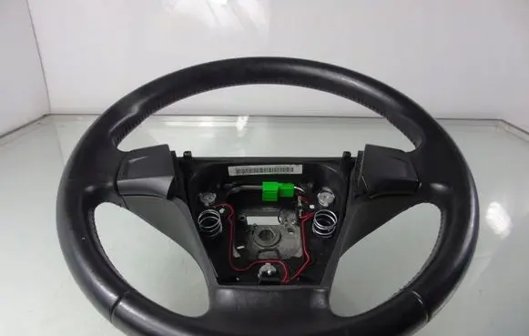 Volvo S40 Steering wheel