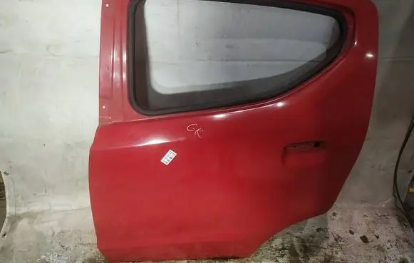 Rear door
