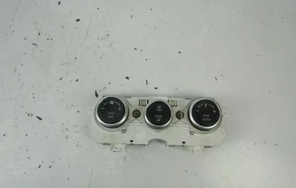 Mazda 6 Air conditioning/heating control unit 