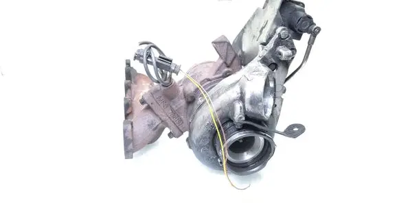 Mercedes-Benz E W211 Turbo A6460901080
