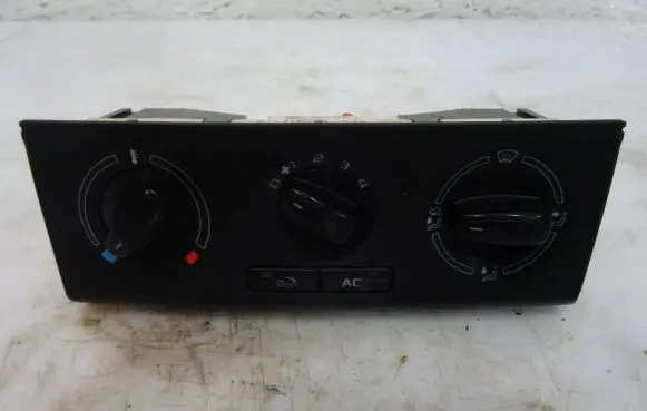 Skoda Fabia Mk2 (5J) Climate control unit 5J0820045D