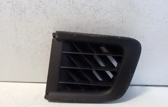 Toyota bZ4X Dashboard side air vent grill/cover trim 5598242060