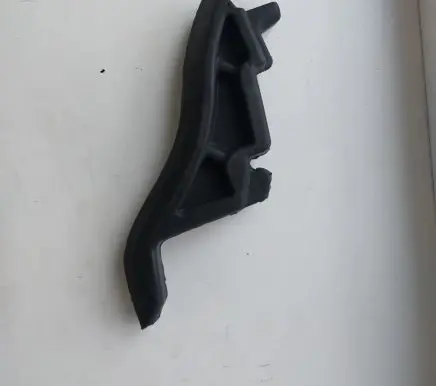 Toyota Yaris XP210 Fender foam support/seal 53154K0020