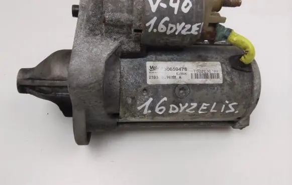 Volvo V40 Starter motor 30659478