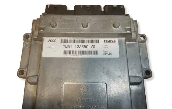 Ford Focus Engine control unit/module ECU 7M5112A650VG ESU411