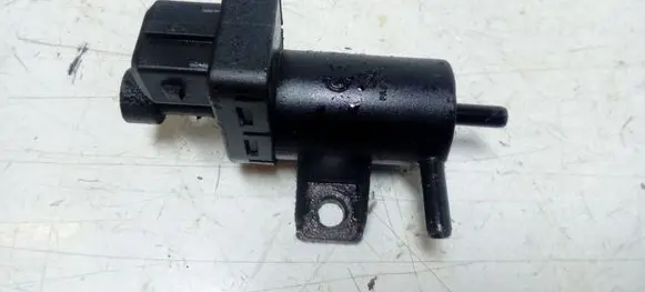 Renault Espace - Grand espace IV Vacuum valve 
