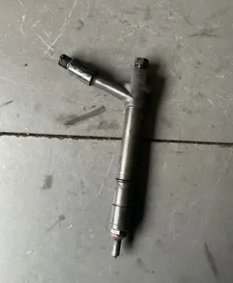 Fuel injector