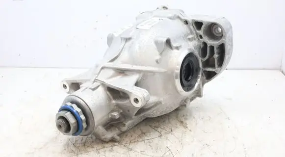 BMW X3 G01 Rear differential 8686219