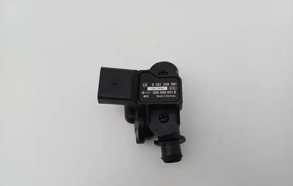 Volkswagen PASSAT B6 Air pressure sensor 036906051G 0261230081