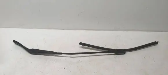 Volvo S80 Front wiper blade arm 31276003