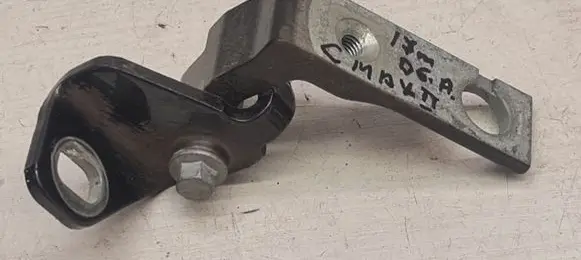 Ford C-MAX II Rear door lower hinge AM51R26810AE