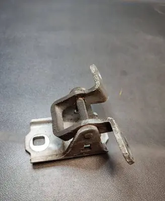 Skoda Superb B8 (3V) Rear door lower hinge A046574