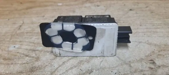 Volvo V50 Door central lock control unit/module 31252983