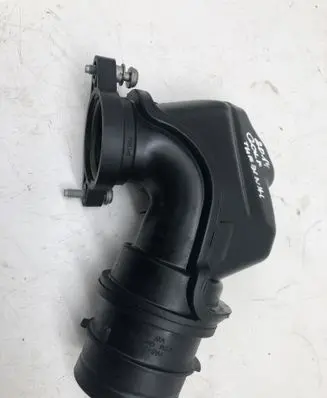 Volkswagen Golf VII Turbo air intake inlet pipe/hose 04E129656