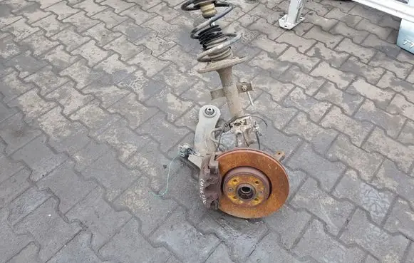 Renault Captur Front wheel hub spindle knuckle