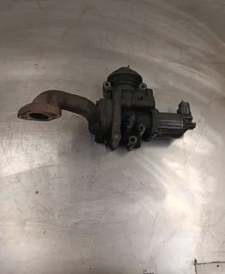 Mitsubishi Outlander EGR valve K5T74091 1582 A260