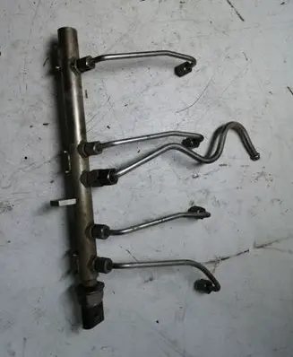 BMW 3 E92 E93 Fuel main line pipe 00008745 12056010DE 7562474