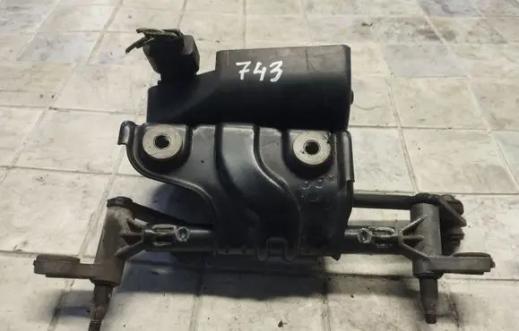 Volkswagen Fox Front wiper linkage and motor 5Z0955133C F006B20070