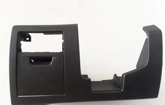 Renault Latitude (L70) Panel trim 689210040R