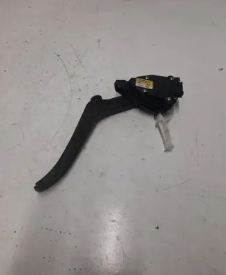 Volkswagen Touareg I Accelerator throttle pedal 7L0723507D