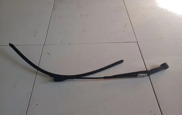 Citroen C4 I Picasso Front wiper blade arm 10651A
