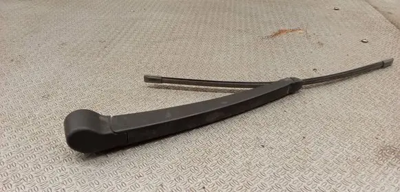 Skoda Octavia Mk2 (1Z) Rear wiper blade 