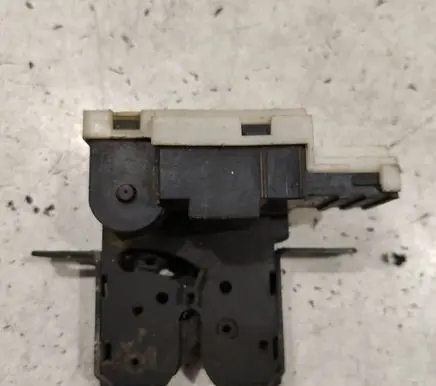 Renault Laguna II Tailgate window lock/catch/latch 8200000894