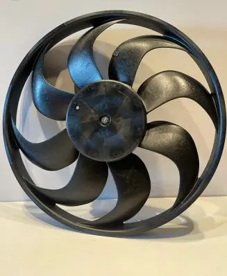 Renault Dacia Duster Fan impeller 214816703R
