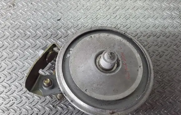Volkswagen PASSAT B5 Alarm system siren CH5070105