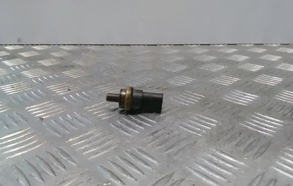 Coolant temperature sensor