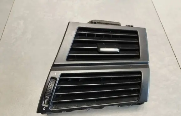 BMW X6 E71 Dashboard side air vent grill/cover trim 9227768