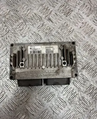 Renault Clio III Gearbox control unit/module 8200582809 S126028102B 8200563401