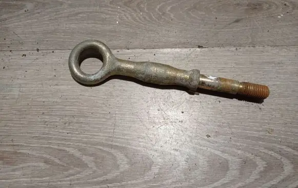 Volvo V70 Towing hook eye 
