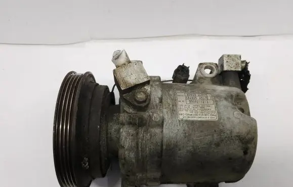 Nissan Navara D22 Air conditioning (A/C) compressor (pump) 8480545010