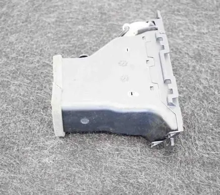 BMW 3 E90 E91 Dashboard air vent grill cover trim 9130465