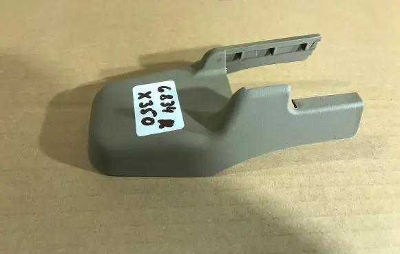 Jaguar XJ X350 Front passenger seat rail trim 2R83B15812 XLP2672 RHREAROUTBOARD