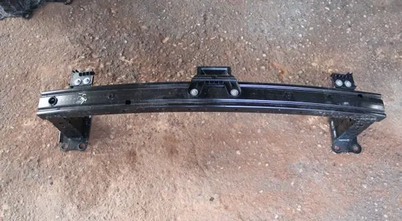 Renault Megane IV Front bumper support beam 