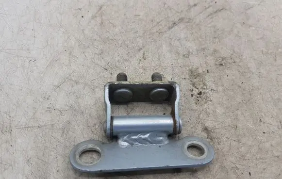Toyota Corolla Verso E121 Tailgate/trunk/boot hinge NOCODE