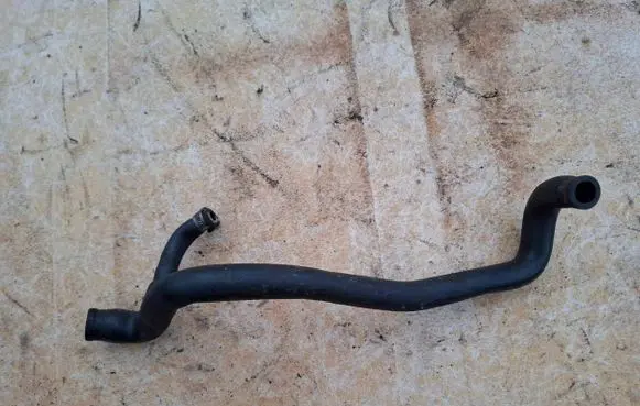 Jaguar XJ X308 Engine coolant pipe/hose
