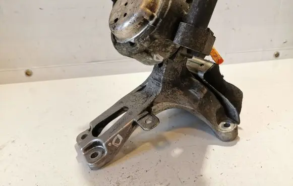 Audi A7 S7 4G Engine mount bracket 4G0199308E