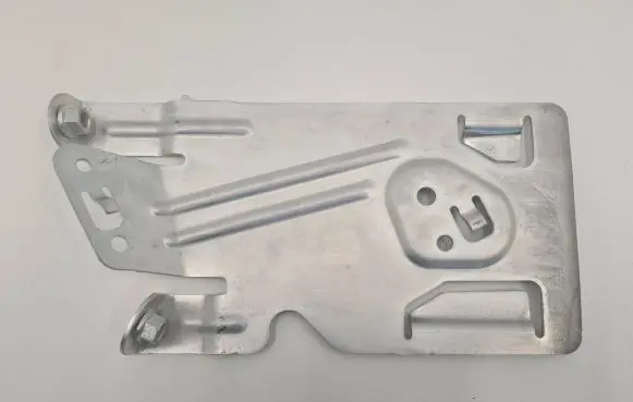 Ford Kuga III Engine mount bracket LX683D121BE